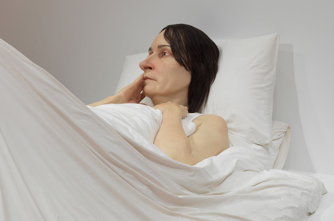 Ron Mueck, England b.1958 / In bed (detail) 2005 / Mixed media / 161.9 x 649.9 x 395cm / Purchased 2008. QAG Foundation / Collection: Queensland Art Gallery | Gallery of Modern Art / © Ron Mueck