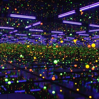 Yayoi Kusama, Japan b.1929 / Soul under the moon 2002 / Mirrors, ultra violet lights, water, plastic, nylon thread, timber, synthetic polymer paint / The Kenneth and Yasuko Myer Collection of Contemporary Asian Art. Purchased 2002 with funds from Michael Sidney Myer and The Myer Foundation, a project of the Sidney Myer Centenary Celebration 1899-1999, through the Queensland Art Gallery Foundation and The Yayoi Kusama Queensland Art Gallery Foundation Appeal / Collection: Queensland Art Gallery | Gallery of Modern Art / © Yayoi Kusama, Yayoi Kusama Studio Inc