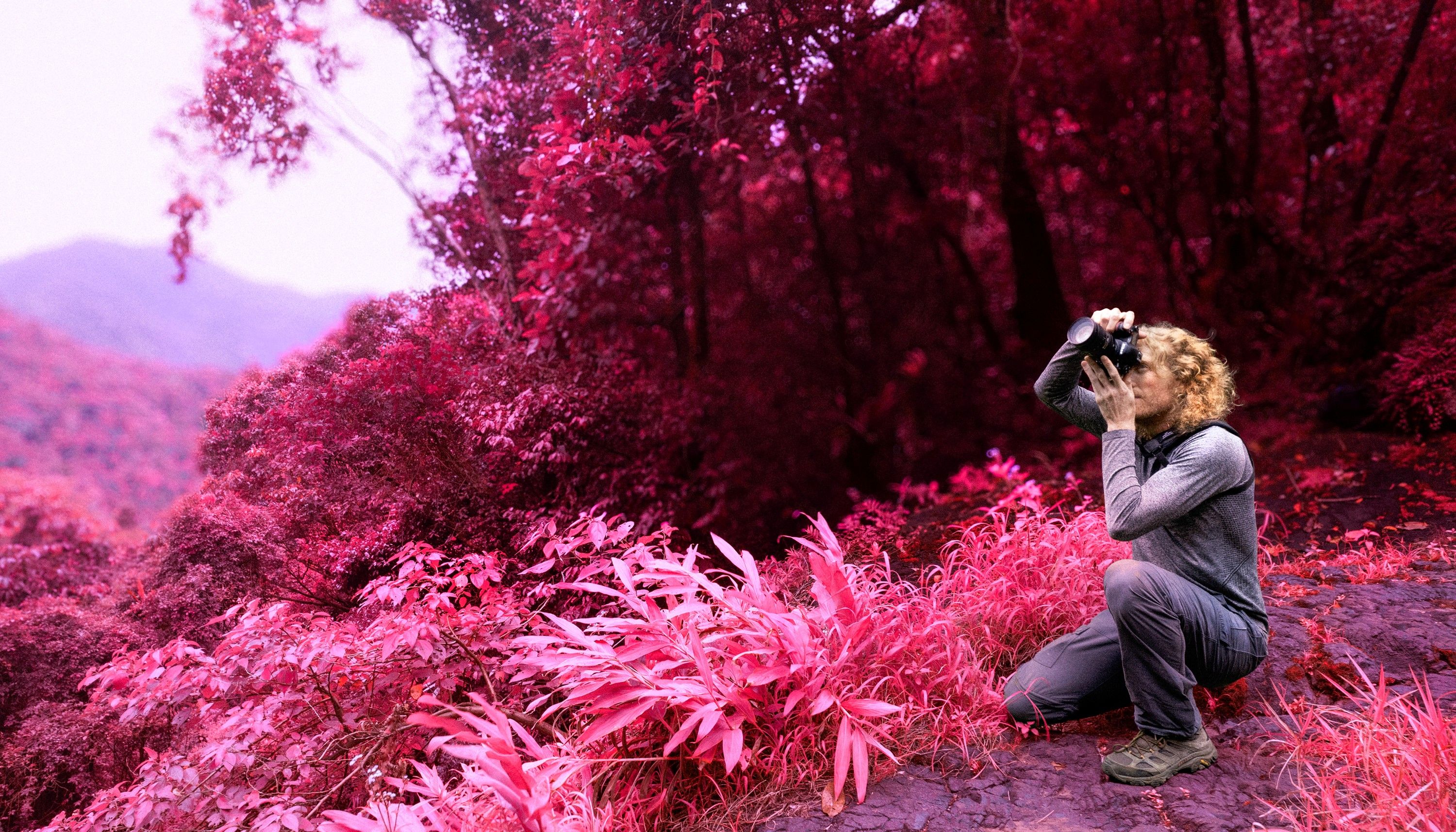 Danie Mellor on location, Wooroonooran, Atherton Tablelands 2023 / Photograph: Aaron Mellor / Courtesy: Danie Mellor