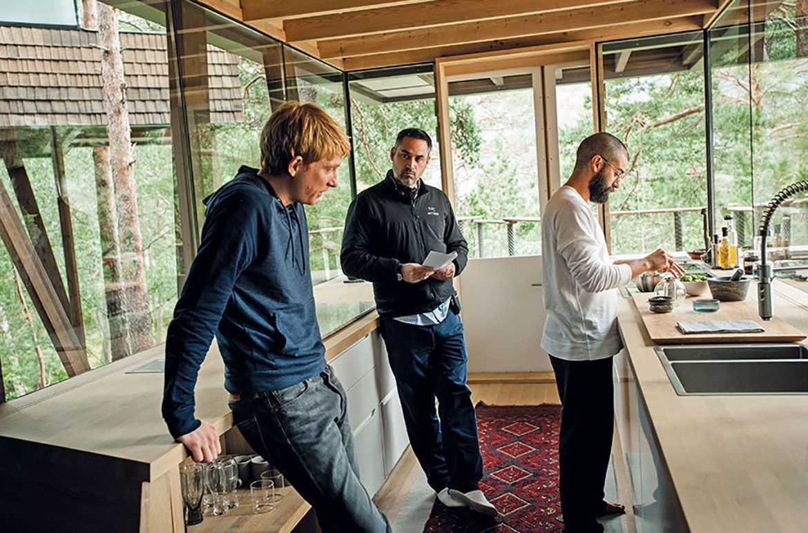 Ex Machina 2014 / Dir: Alex Garland