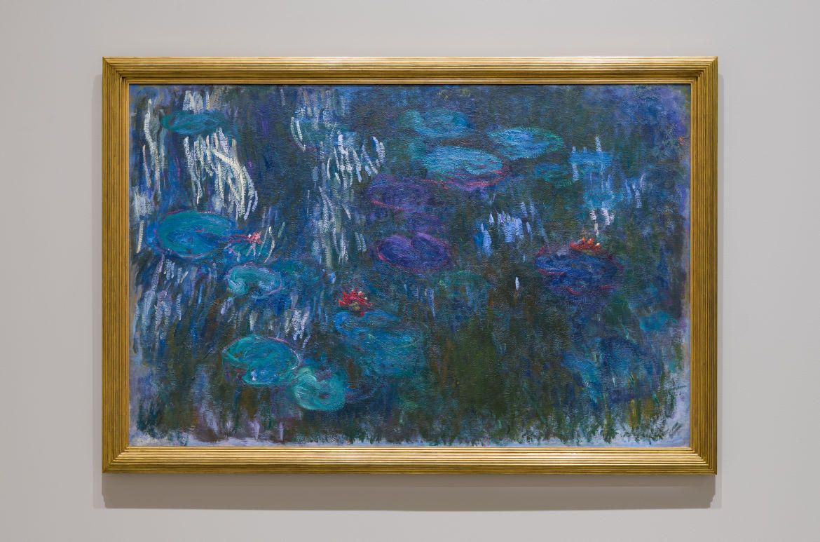 Installation view / Claude Monet, France 1840–1926 / Water Lilies 1916–19 / Oil on canvas / 130.2 x 200.7cm / Gift of Louise Reinhardt Smith 1983 / 1983.532 / Collection: The Metropolitan Museum of Art, New York