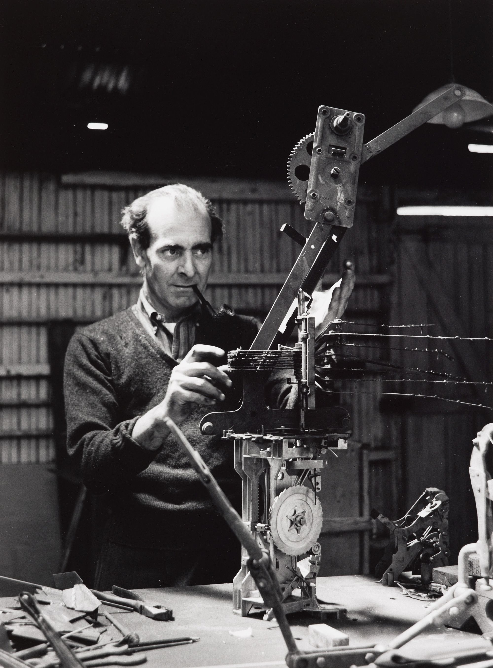 Robert Walker, Australia 1922–2007 / Robert Klippel, Sydney / 1968, printed 2006 / Gelatin silver photograph on paper / 44.5 x 34cm / Purchased 2007. QAG Foundation / Collection: Queensland Art Gallery | Gallery of Modern Art / © Robert Walker/Copyright Agency