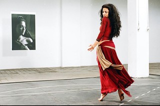 Production still from Dunia 2005 / Director: Jocelyne Saab /Image courtesy: Catherine Dussart Productions