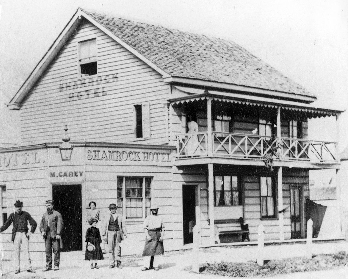 Shamrock Hotel, corner of Edward and Margaret Streets, c.1873 / 99183507198302061 / Courtesy: John Oxley Library, State Library of Queensland, Brisbane