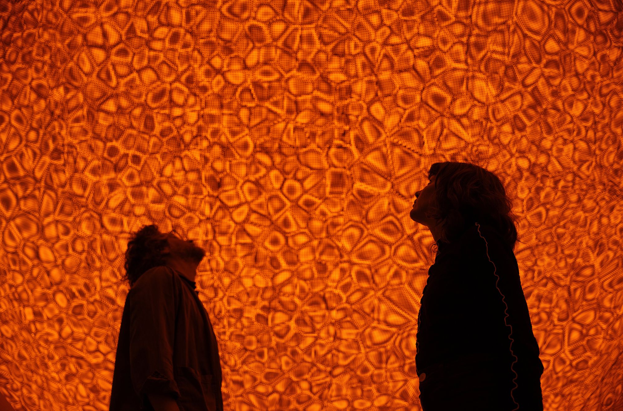 Olafur Eliasson, Denmark b.1967 / Presence (detail) 2025 / Stainless steel, aluminium, monofrequency lights, printed textile wedges, aluminium perforated sheets, mirror foil, glass mirror, wood / Courtesy: The artist; neugerriemschneider, Berlin; and Tanya Bonakdar Gallery, New York / © 2025 Olafur Eliasson / Photograph: Studio Olafur Eliasson