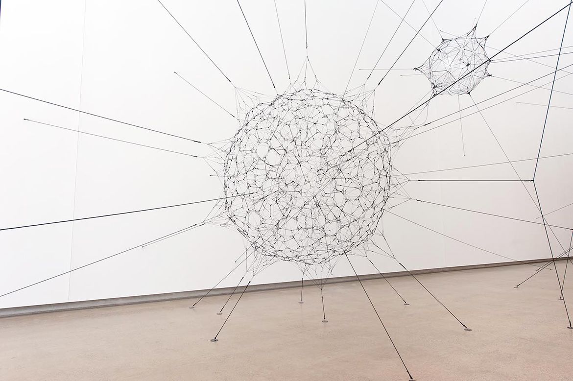 Tomás Saraceno, Argentina b.1973 / Biosphere cluster 2009 / PVC, rope, nylon monofilament, acrylic, Tillandsia plants, air pressure regulator system, hydration system / Purchased 2014 with funds from Tim Fairfax, AC, through the Queensland Art Gallery | Gallery of Modern Art Foundation / Collection: Queensland Art Gallery | Gallery of Modern Art / © Tomás Saraceno