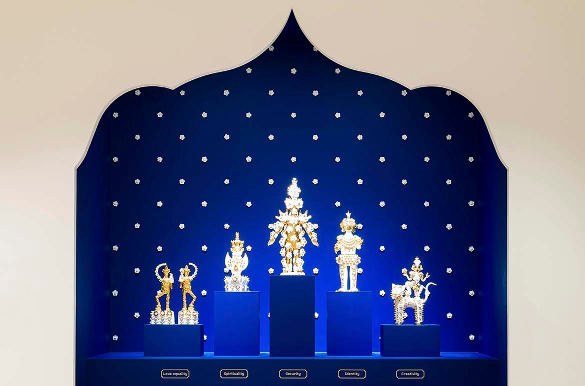 Vipoo Srivilasa, Thailand/Australia b.1969 / Shrine of Life / Benjapakee Shrine 2021 / Mixed-media installation with five ceramic deities / Commissioned for ‘The 10th Asia Pacific Triennial of Contemporary Art’ (APT10) / Purchased 2021 with funds from the Contemporary Patrons through the Queensland Art Gallery | Gallery of Modern Art Foundation / Collection: Queensland Art Gallery | Gallery of Modern Art / © Vipoo Srivilasa