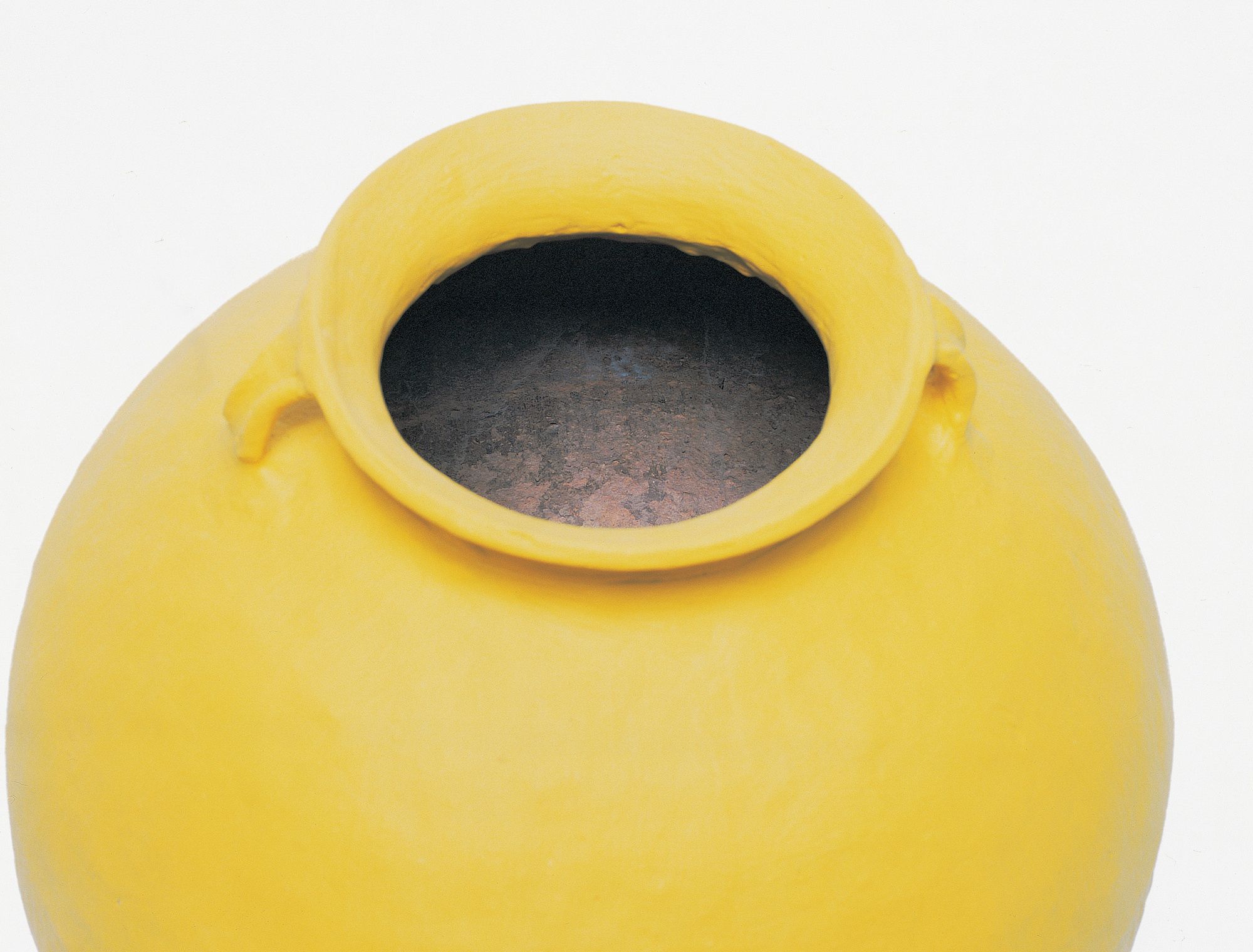 Ai Weiwei, China b.1957 / Painted vases (detail) 2006 / Synthetic polymer paint on ceramic (Neolithic period) / 14 pieces / / Purchased 2006. The Queensland Government’s GOMA Acquisitions Fund / Collection: Queensland Art Gallery | Gallery of Modern Art / © Ai Weiwei