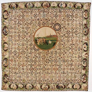 Patchwork coverlet of printed cottons depicting George III reviewing troops Maker unknown Britain1803-05 288x288cmV&A:T.9-1962