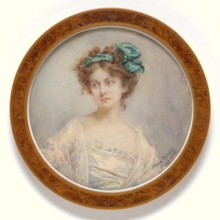 Bessie (Elizabeth Dickson) Gibson, Queensland Australia 16 May 1868–1961 / The green bow 1905 / Oil on ivory / 11cm diameter / Gift of the artist 1954 / Collection: Queensland Art Gallery | Gallery of Modern Art / © Bessie Gibson Estate