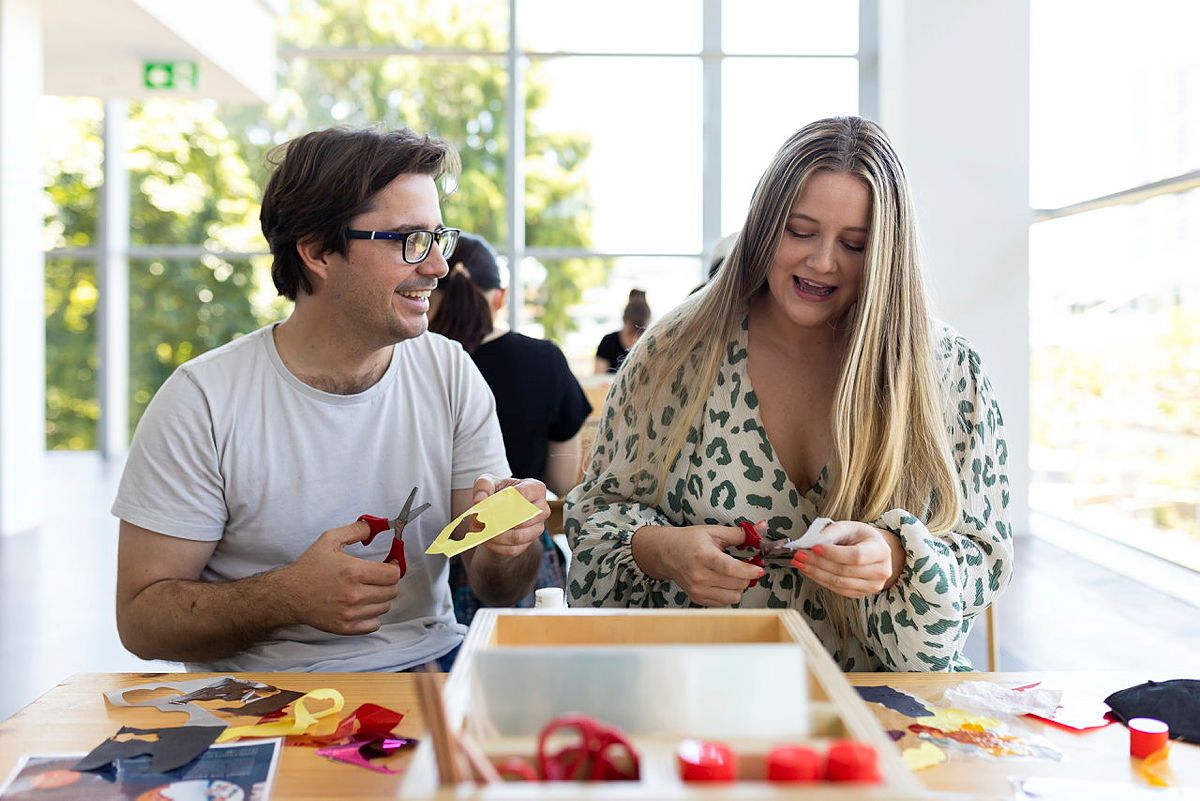 Hands-on workshop / November 2022 / Gallery of Modern Art, Brisbane / Photography: K Bennett, QAGOMA