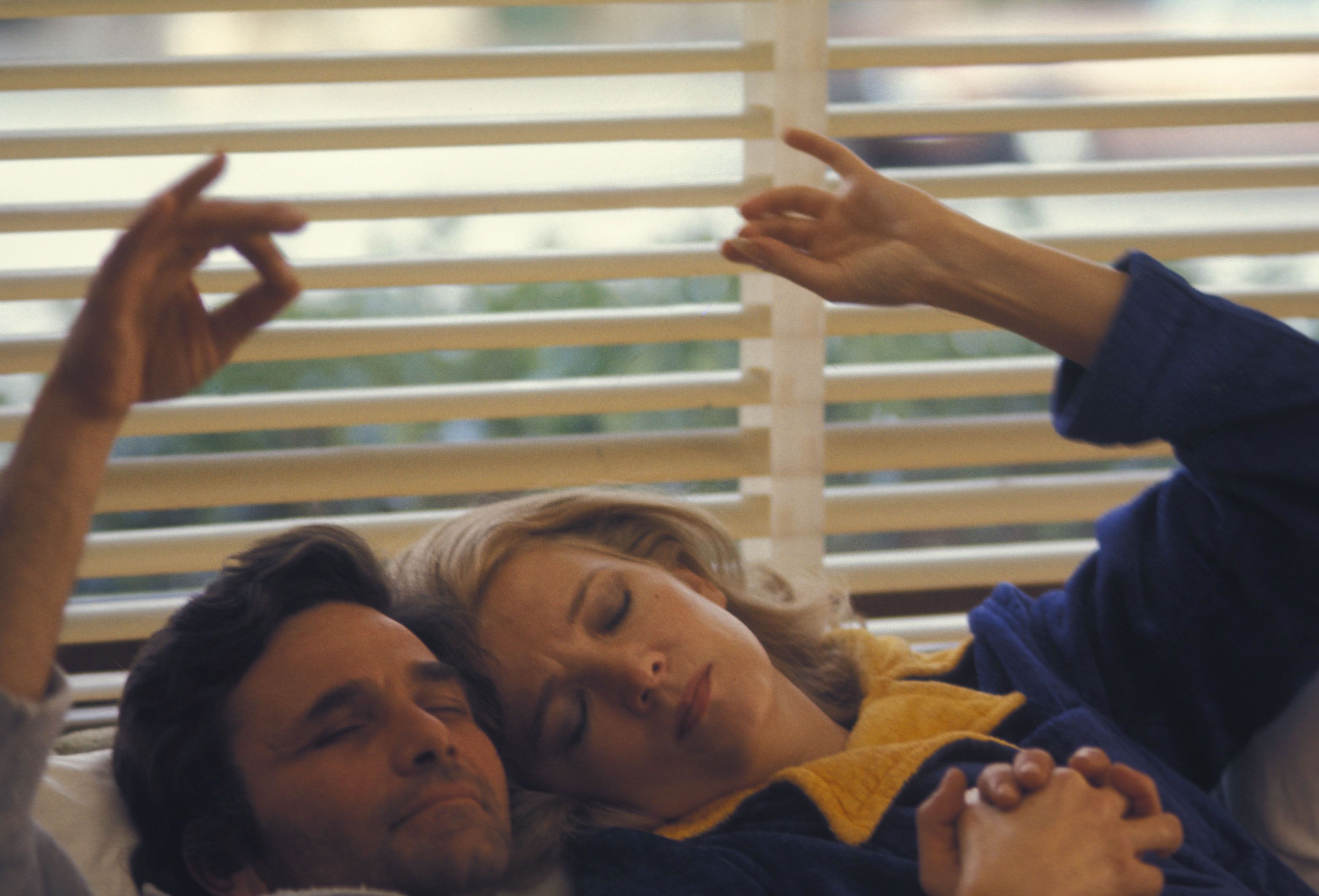 Production still from A Woman Under the Influence 1974 / Director: John Cassavetes / Image courtesy: Faces Distribution Corp.