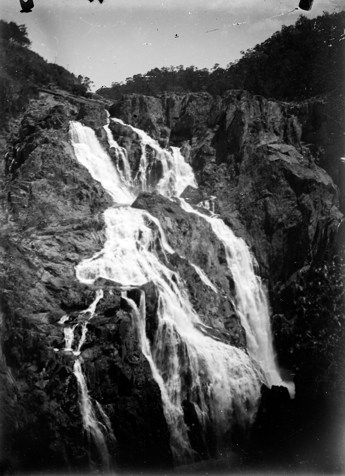 Harriett Pettifore Brims 1864-1939 / Barron Falls c.1900 from a now disused viewing point along the walking path to the bottom of the falls / 31054-0001-0129 / Courtesy: John Oxley Library, State Library of Queensland, Brisbane