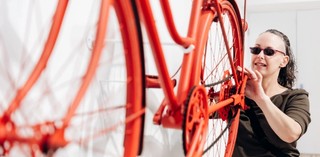 Tour for visitors with low vision