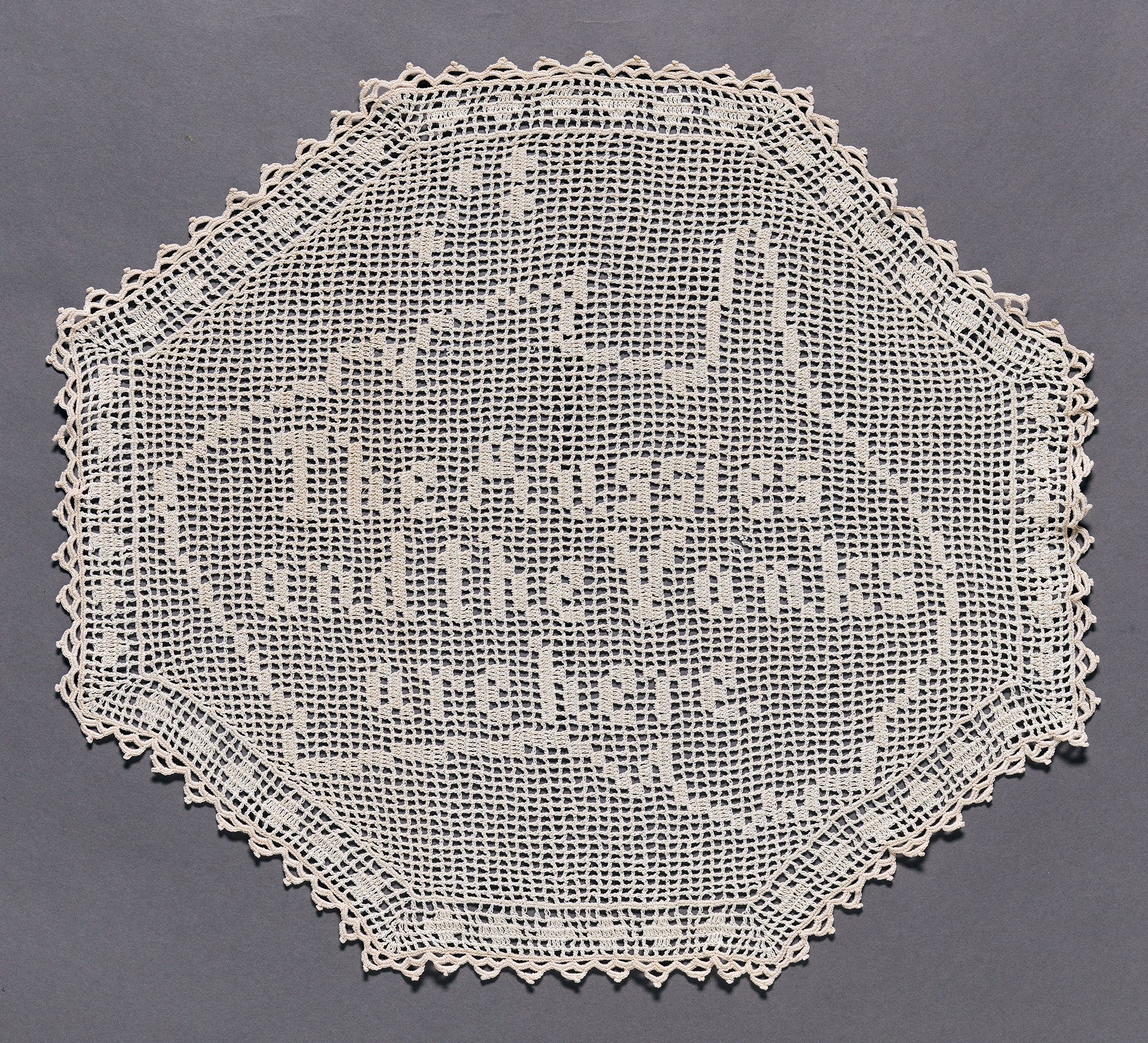 Unknown, Australia / (The Aussies and Yanks are here) / Cotton filet crochet / 33 x 38cm / Gift of Penny Greig through the QAGOMA Art Foundation 2013 / Collection: Queensland Art Gallery | Gallery of Modern Art