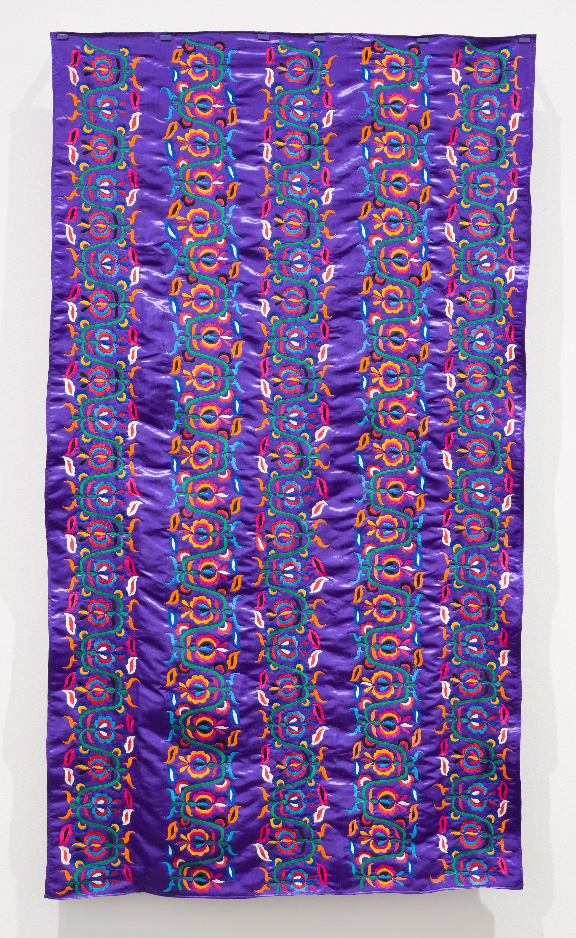 A view of Tausig artists Almanis Madjidul, Radzimir Hailil Madjidul and Shaidalyn Jadi Zaldy’s Habul Tyahian (Bagun-bagun [vine] motif) 2024, GOMA, November 2024 / Embroidery on satin / Purchased 2024 with funds from the Bequest of Noela Clare Deutscher, in memory of her parents, A. Evans Deutscher and Clare Deutscher, through the Queensland Art Gallery | Gallery of Modern Art Foundation / © The artists / Photograph: C Callistemon, QAGOMA