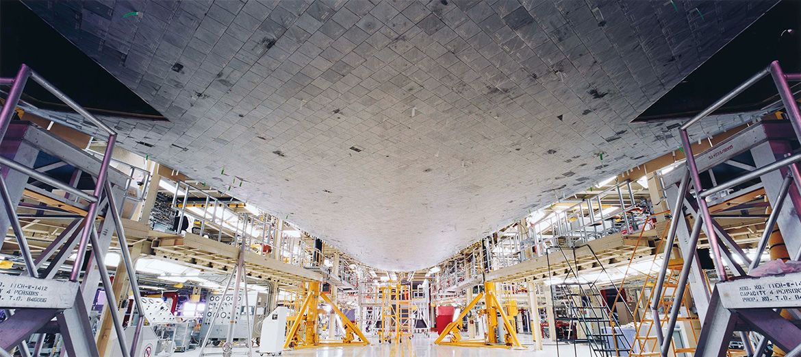 Rosemary Laing, Australia 1959-2024 / NASA – Kennedy Space Center #1 1998–99 / Type C photograph / 118 x 266cm / Gift of John Sharpe and Claire Armstrong through the Queensland Art Gallery | Gallery of Modern Art Foundation 2019. Donated through the Australian Government’s Cultural Gifts Program / Collection: Queensland Art Gallery | Gallery of Modern Art / © Rosemary Laing