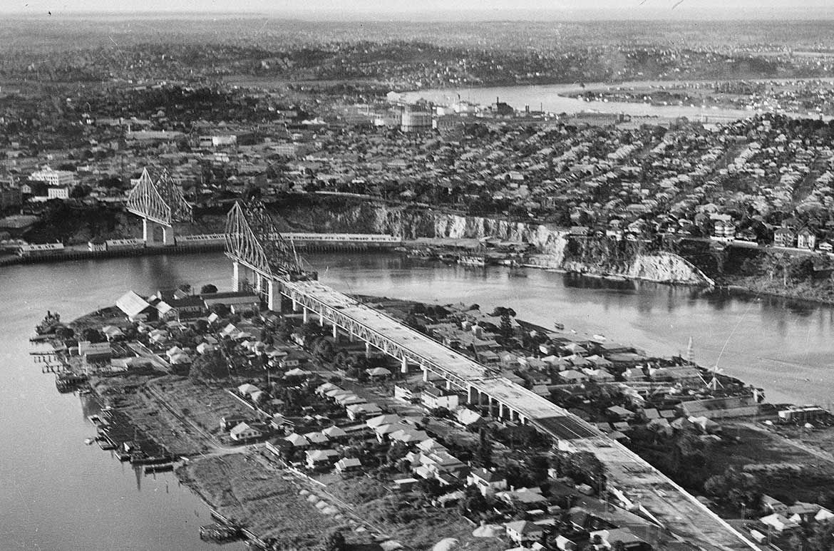 Story Bridge Construction Album 1931-1940 / Image number: 28452-0001-0273 / Image courtesy State Library of Queensland, Brisbane