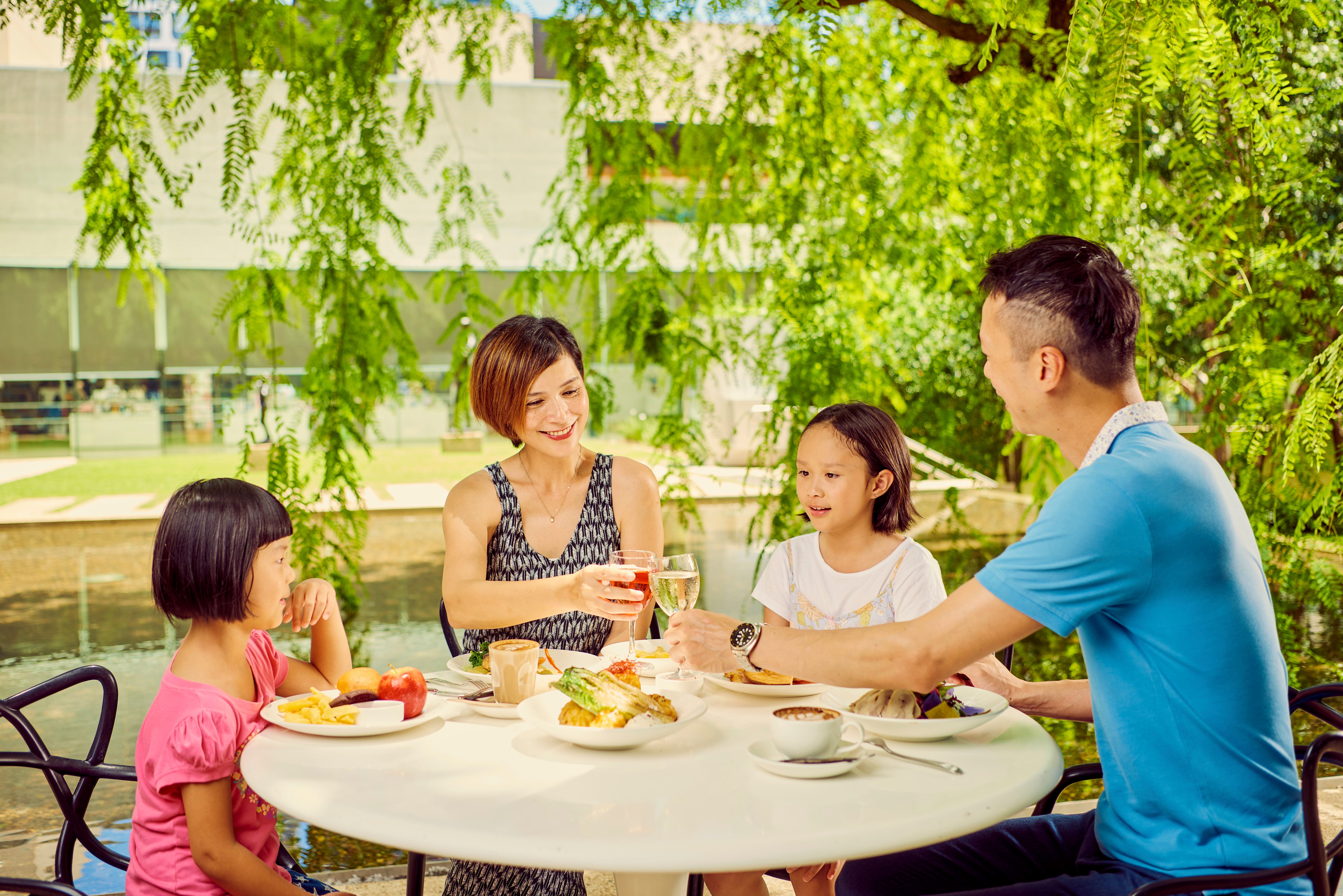 Tasting plates and wine / GOMA Restaurant / Photograph: Joe Ruckli © QAGOMA