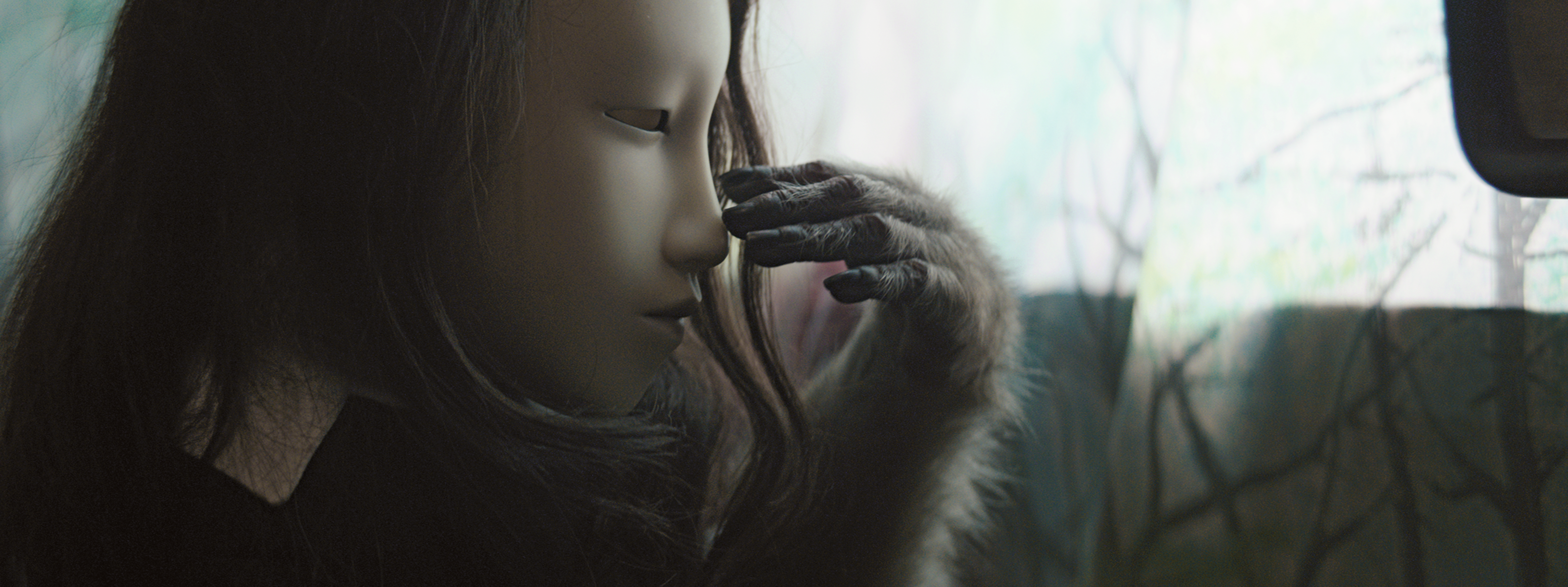 Production still from Untitled (Human Mask) 2014 / Director: Pierre Huyghe / Image courtesy: Pierre Huyghe, Marian Goodman Gallery, New York, Hauser & Wirth, London, Esther Schipper, Berlin, and Anna Lena Films, Paris