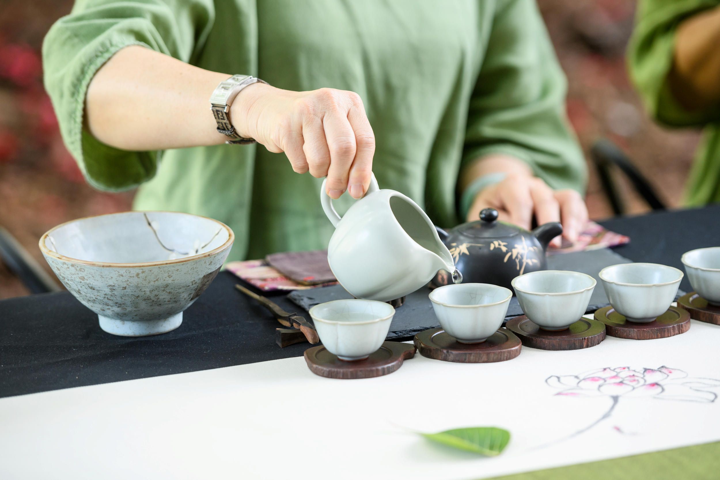 Bodhi Tree Blessing Tea Ceremony, GOMA, May 2018 / Photograph: C Callistemon, QAGOMA