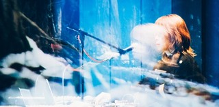Photograph of Eiko Ishibashi performing GIFT 2023 / Photograph by Shuhei Kojima / Image courtesy: Front Porch Productions