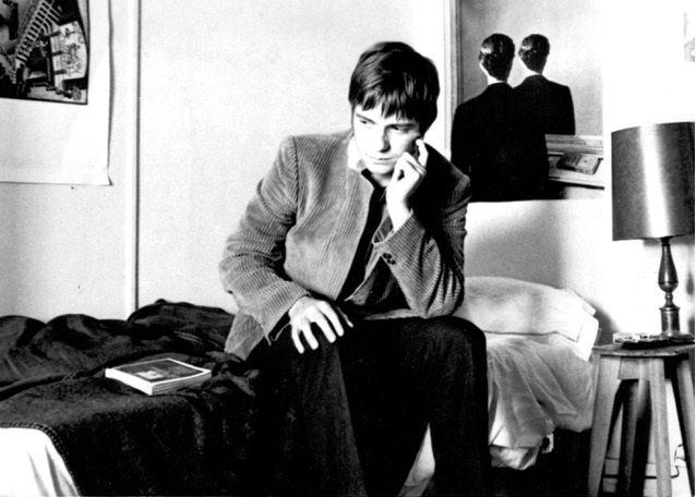 Production still from The Man Who Sleeps 1974 / Director: Bernard Queysanne / Image courtesy: Dovidis