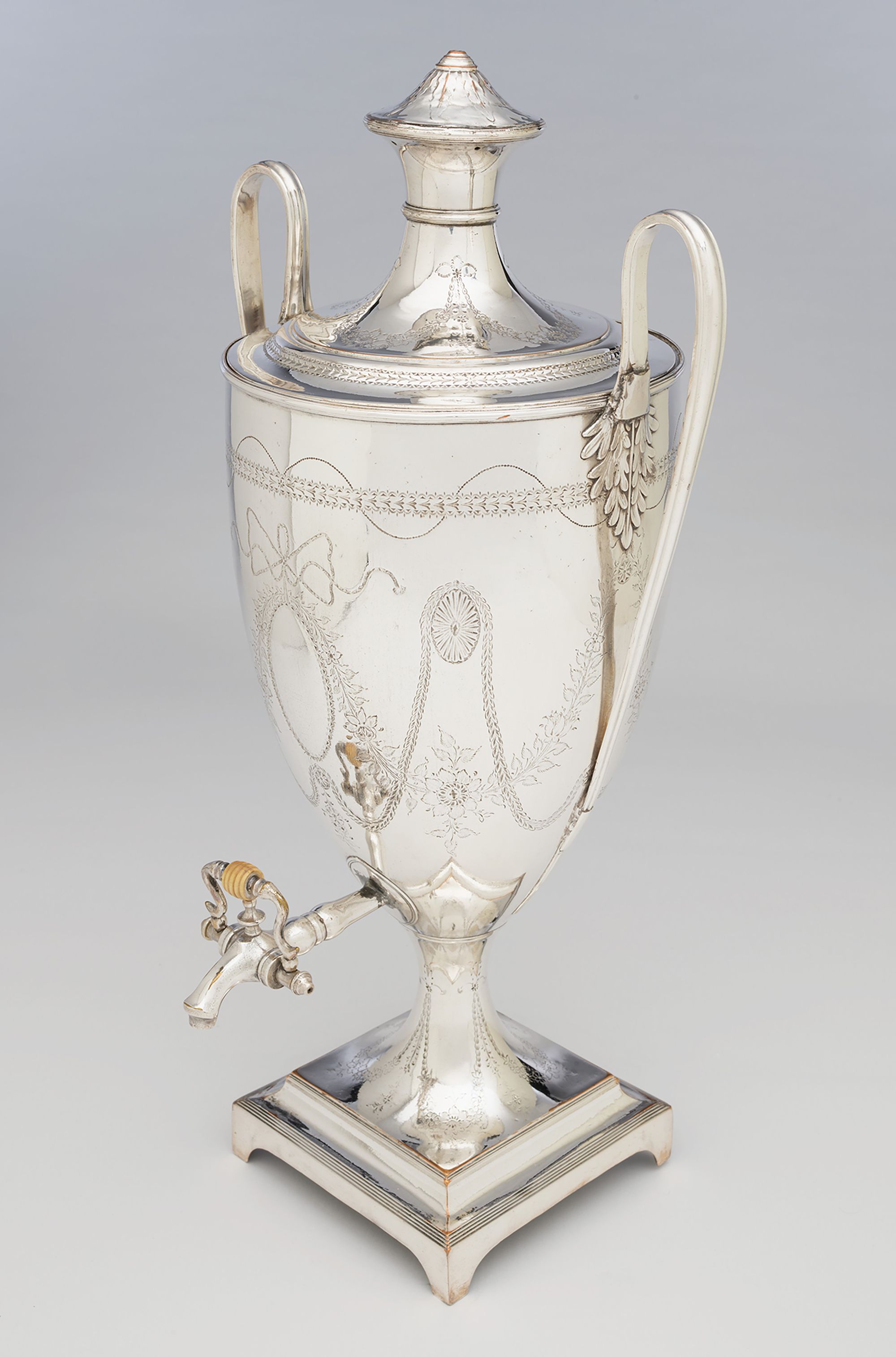 Adam Style, England 18th century / Tea urn c.1770-1800 / Sheffield plate / 52 x 27 x 23cm / Gift of Dr and Mrs Arnot Davis 1958 / Collection: Queensland Art Gallery | Gallery of Modern Art