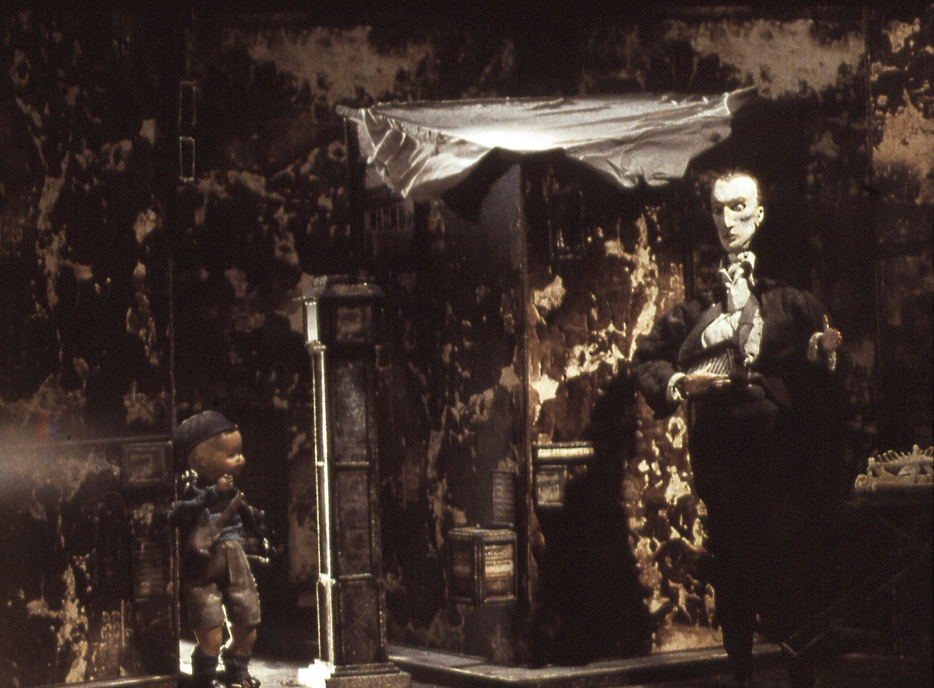 Production still from Street of Crocodiles 1986 / Directors: Stephen Quay, Timothy Quay / Image courtesy: National Film and Sound Archive of Australia, Canberra