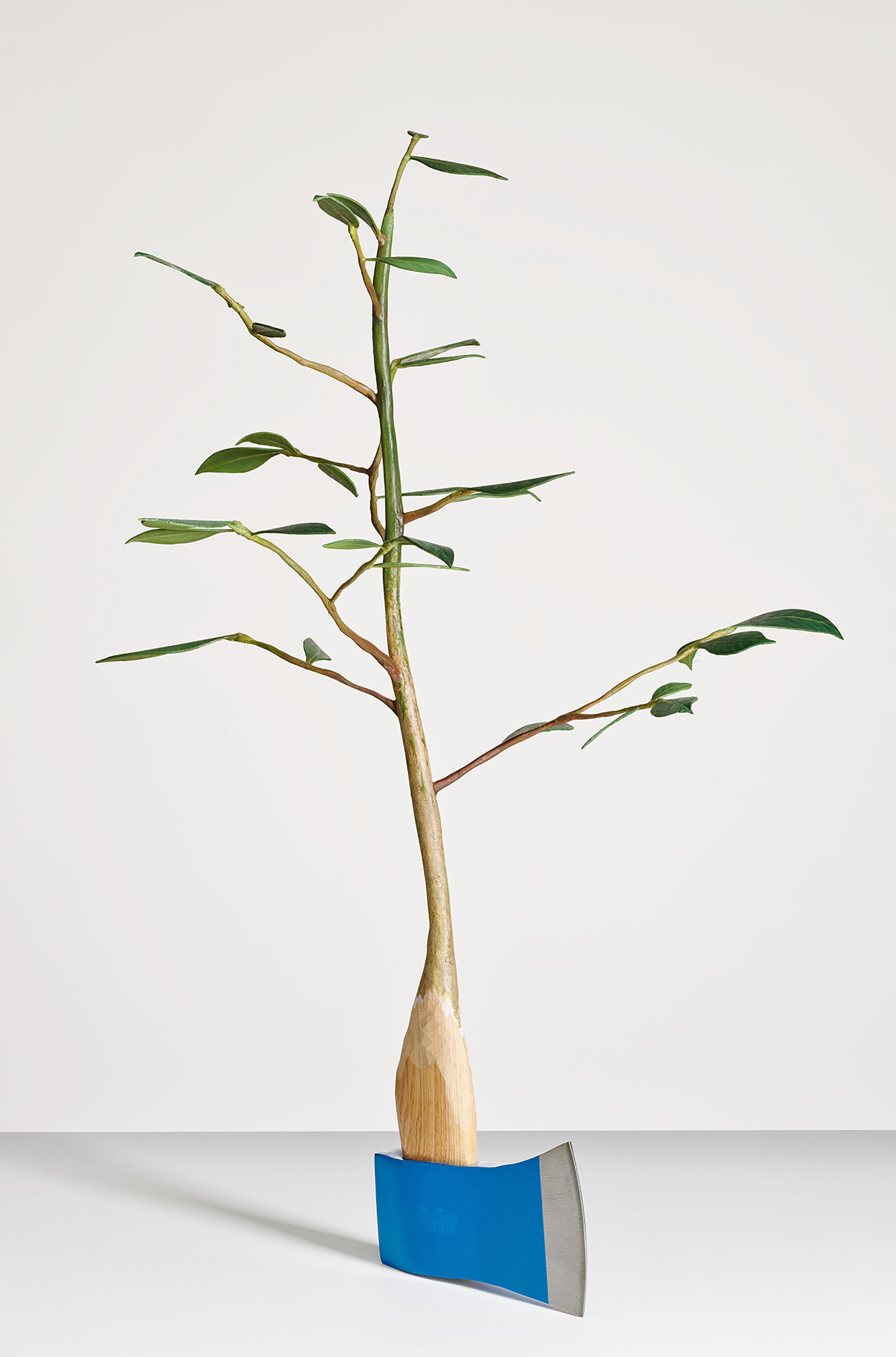 Zac Langdon-Pole, Aotearoa/New Zealand b.1988 / Another World Inside this One 2024 / Steel, timber and synthetic polymer paint / 78.5 x 47 x 55cm / Purchased 2024 with funds from David Thomas AM through the QAGOMA Foundation / Collection: Queensland Art Gallery | Gallery of Modern Art / © Zac Langdon-PoleZac Langdon-Pole, Aotearoa/New Zealand b.1988 / Another World Inside this One 2024 / Steel, timber and synthetic polymer paint / 78.5 x 47 x 55cm / Purchased 2024 with funds from David Thomas AM through the QAGOMA Foundation / Collection: Queensland Art Gallery | Gallery of Modern Art / © Zac Langdon-Pole