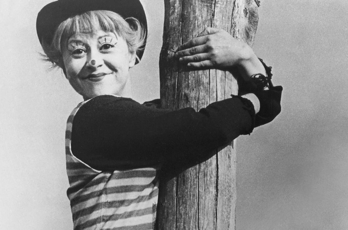 Production still from La Strada 1954 / Director: Federico Fellini / Image courtesy: Umbrella Entertainment