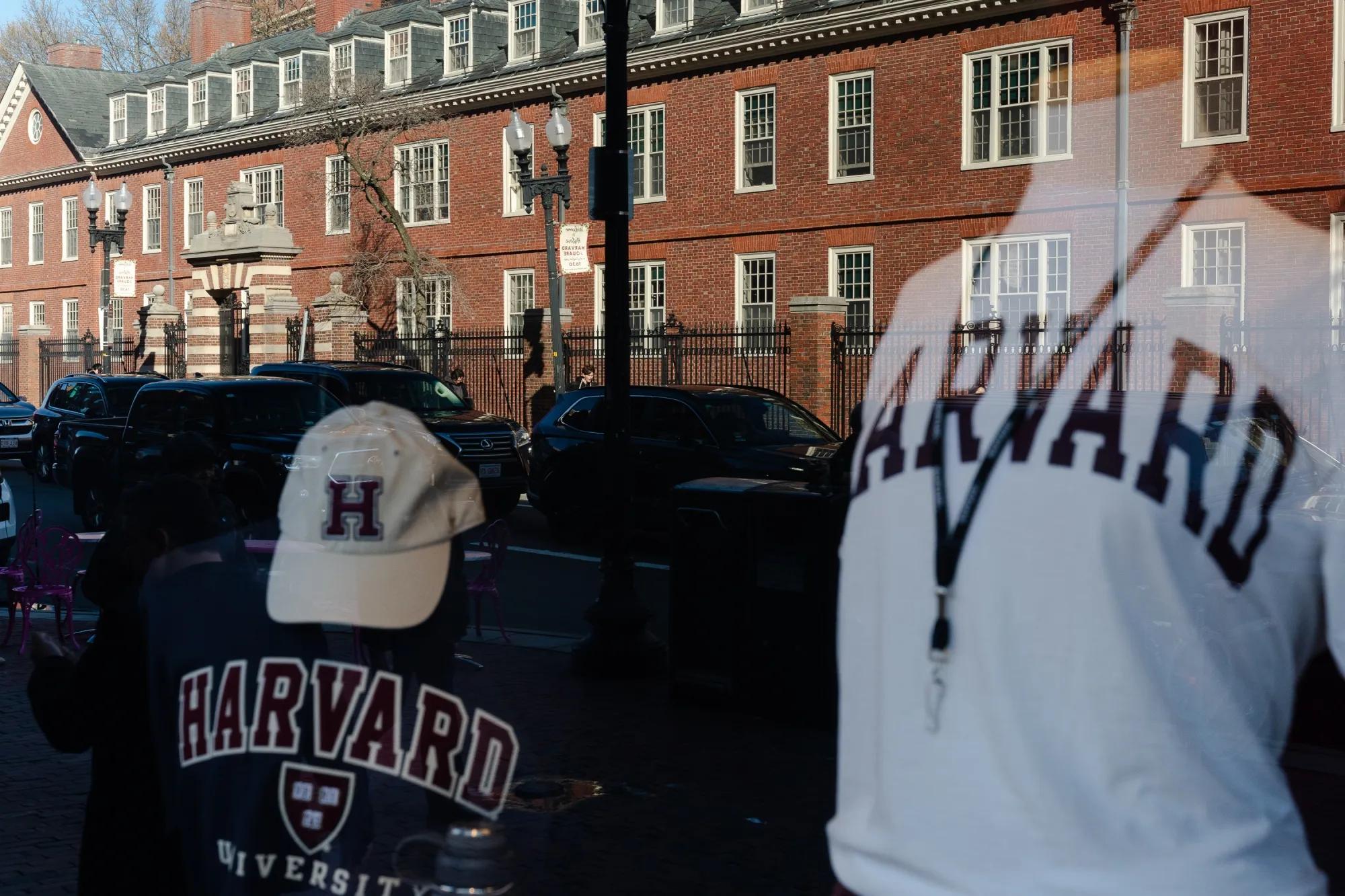 The ‘Oil Curse’ Explains Harvard’s Puzzling Financial Choices