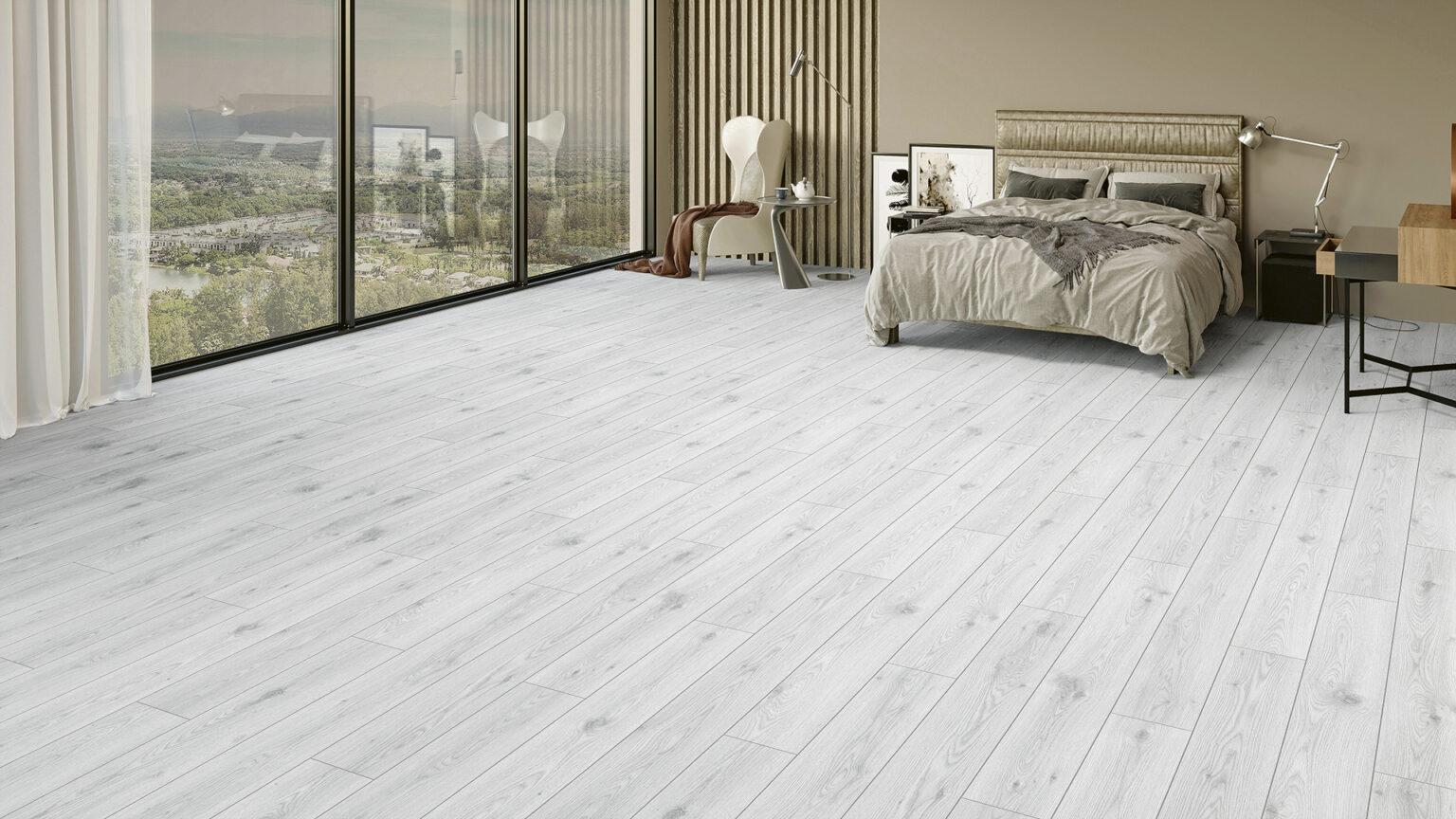 Fethiye laminate flooring by VarioClic, view 2