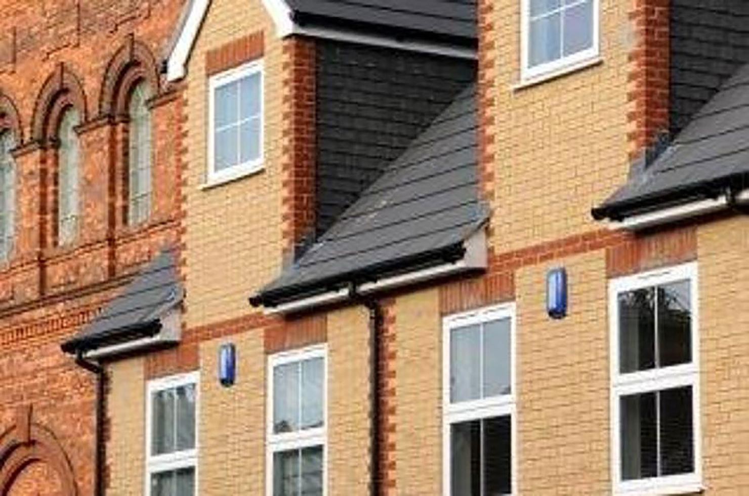 Kemsley Yellow application 2