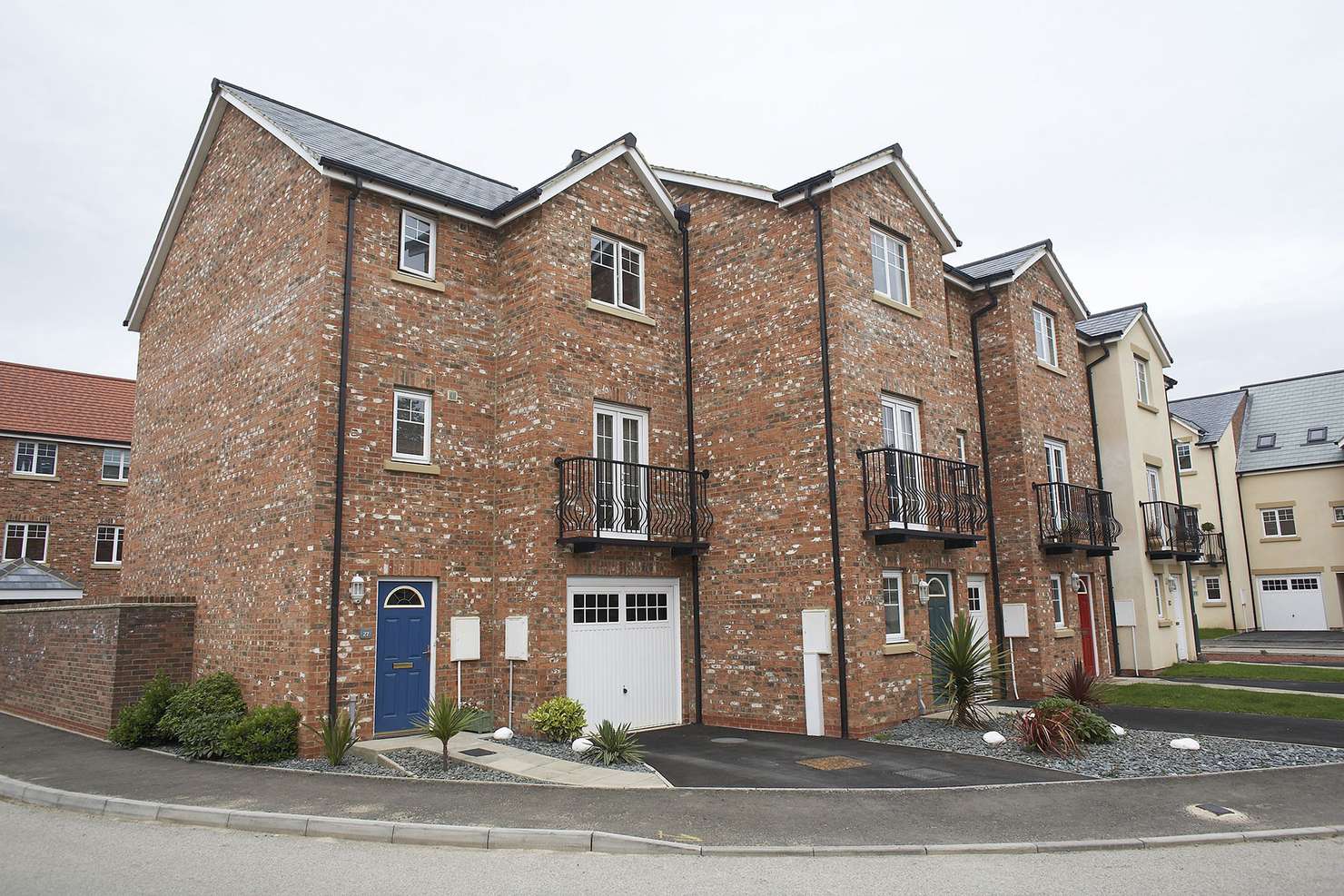 Chatsworth Multi application 3