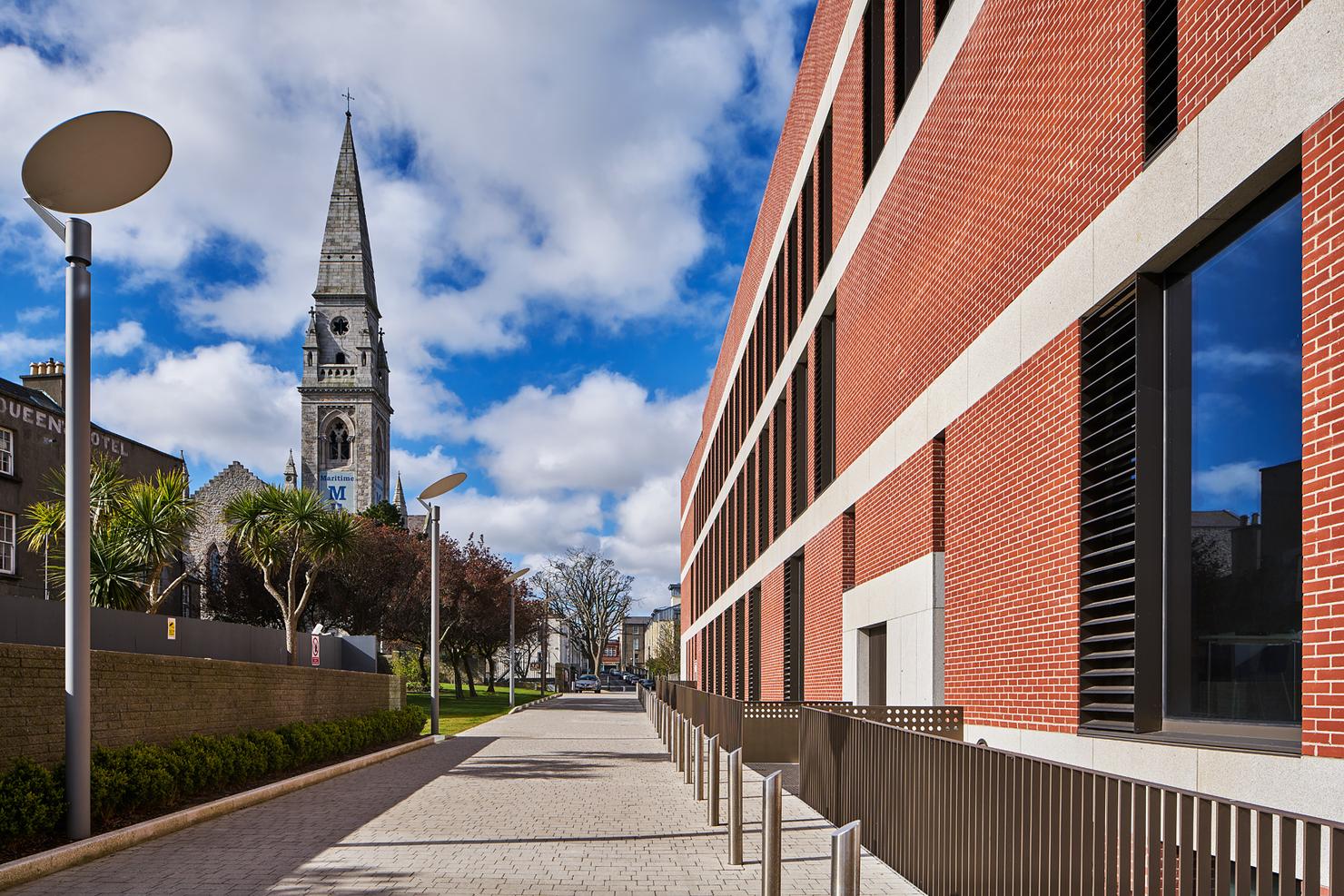 Dun Laoghaire Lexicon Library