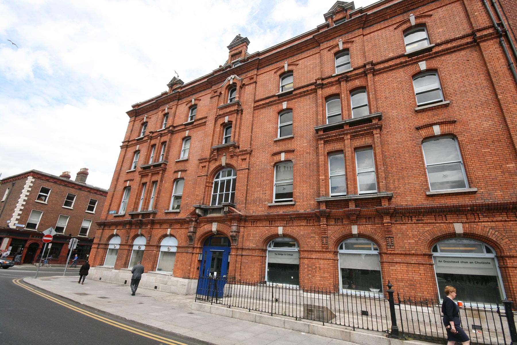 Dunlop Oriel House