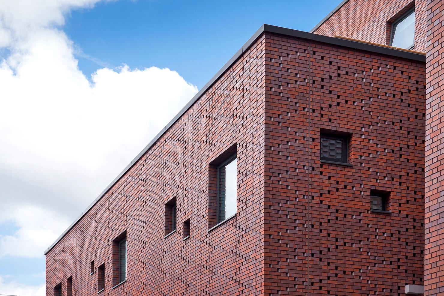 Dark Multi Smooth application 9