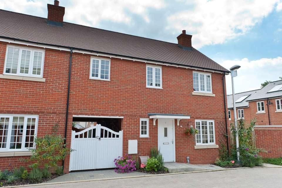 Atherstone Red Multi application 1