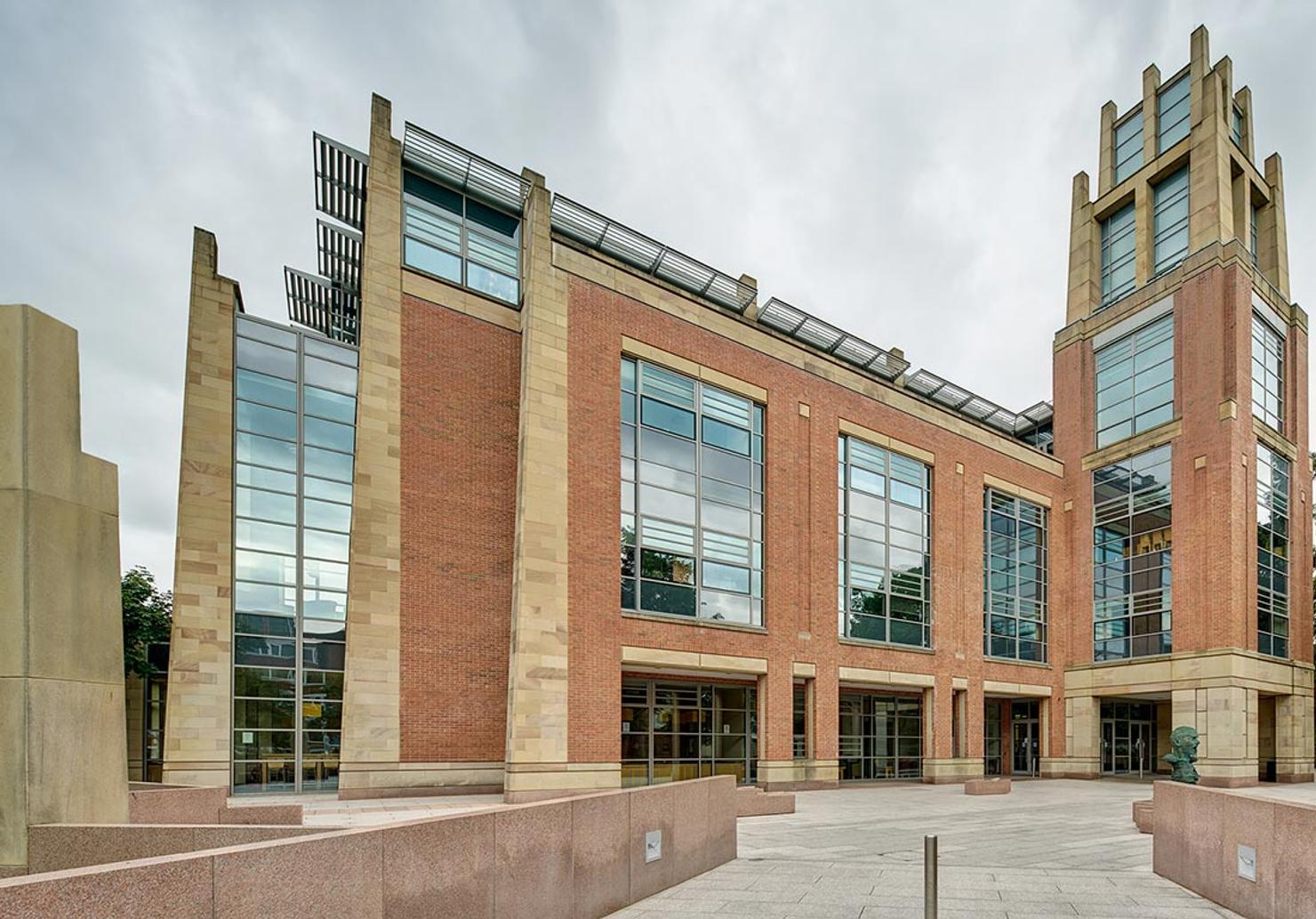 Queens University Library