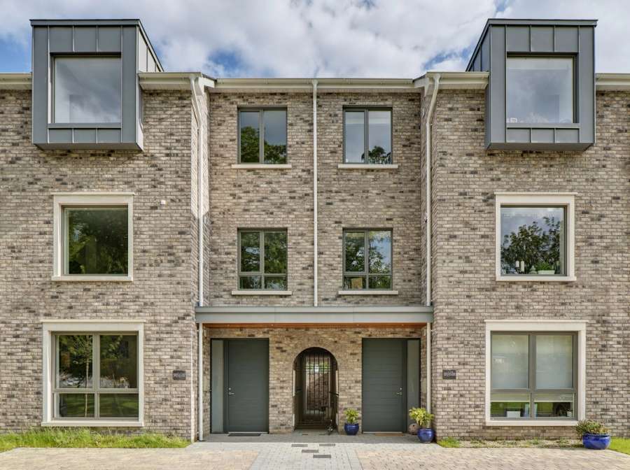 vecto brick on hampton grace park