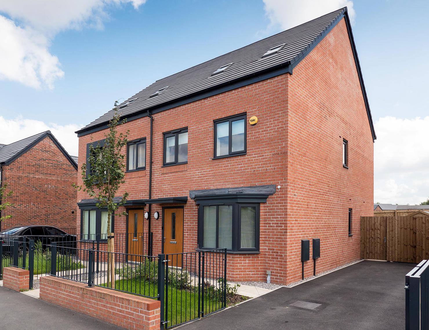 Russet Red Mixture application 3