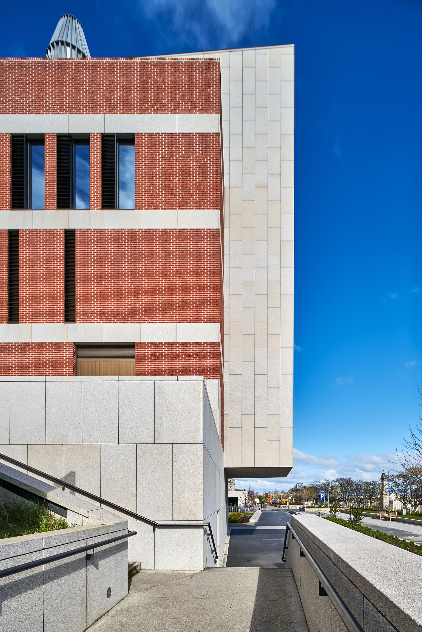 Dun Laoghaire Lexicon Library