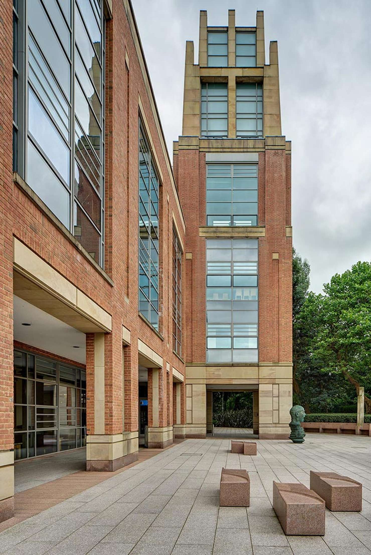 Queens University Library