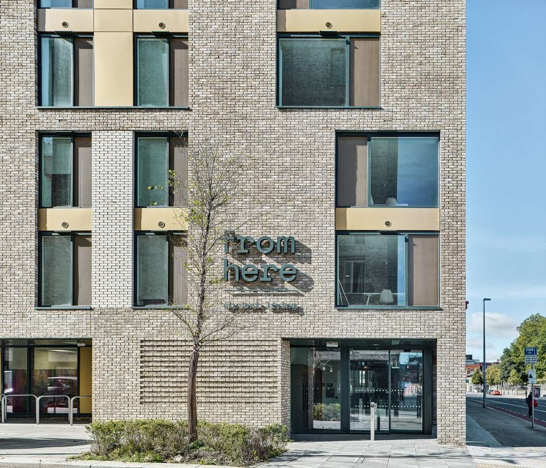 from here cork street using Con Mosso and Platinum White bricks