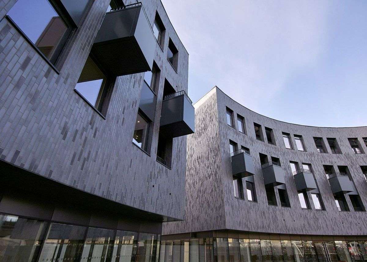 corium-cladding