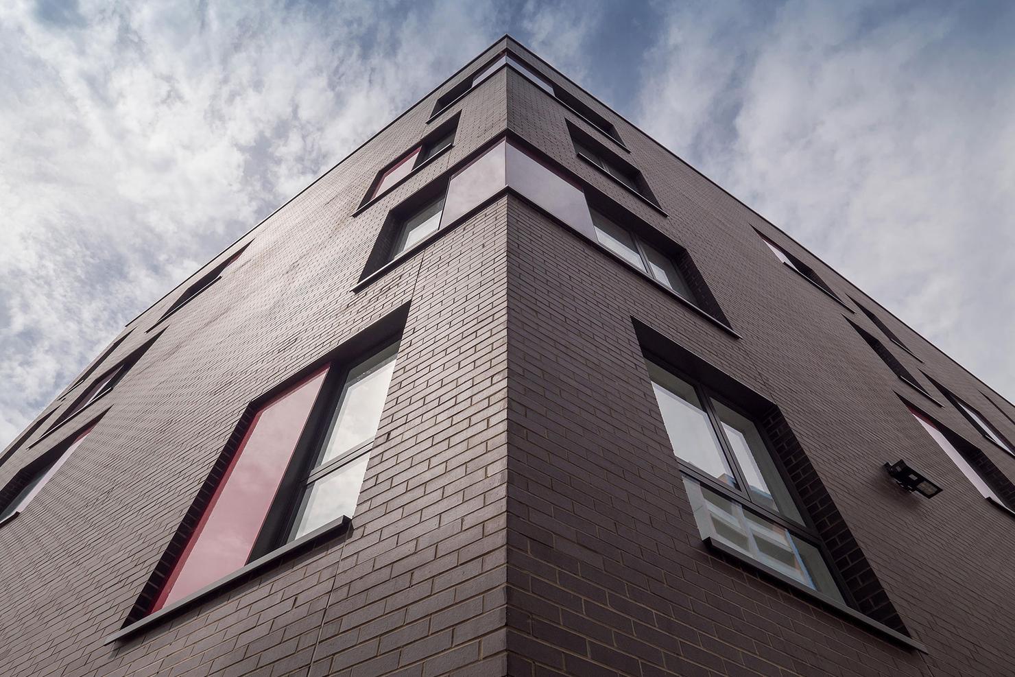 Dark Moroccan Smooth application 2