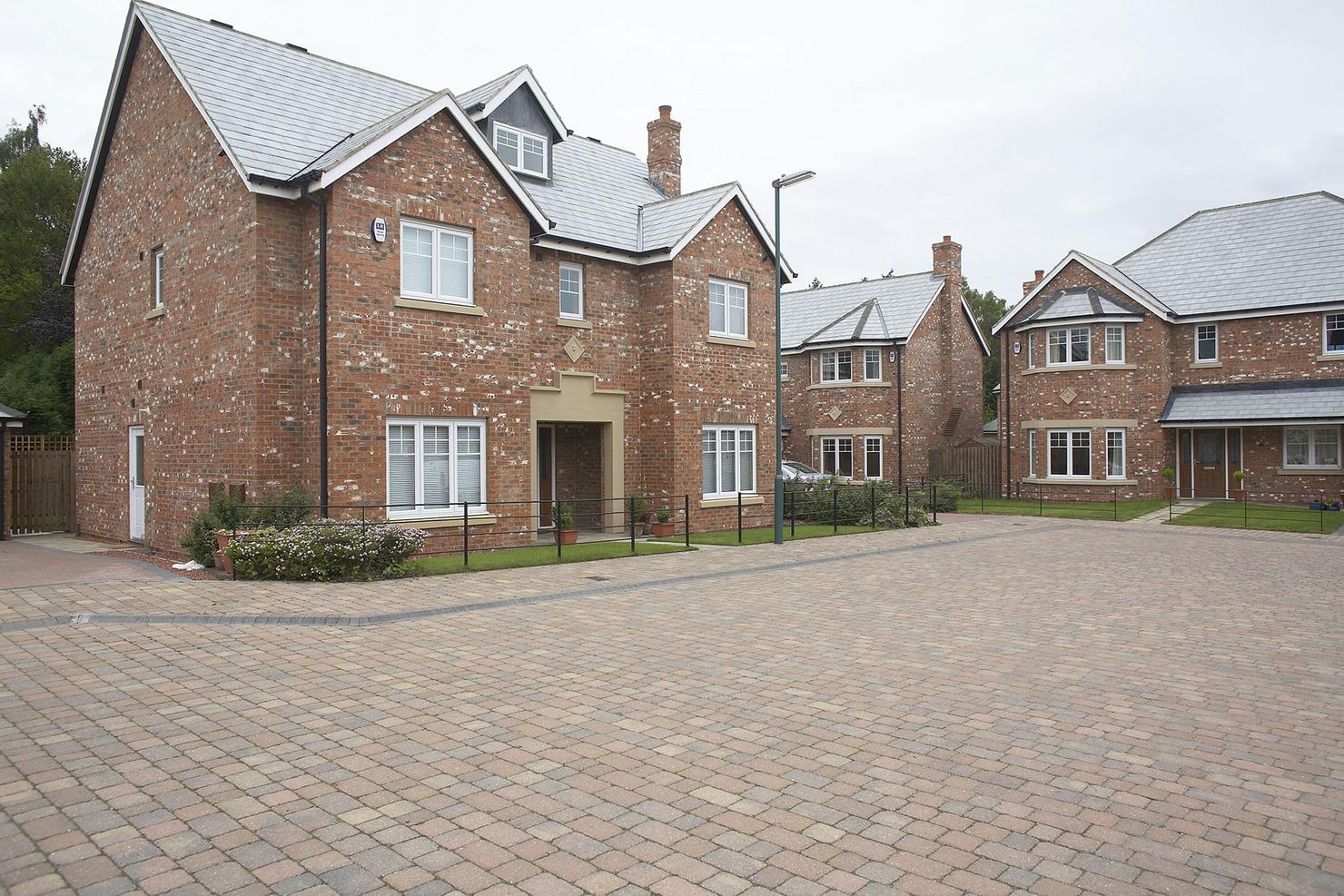 Chatsworth Multi application 1