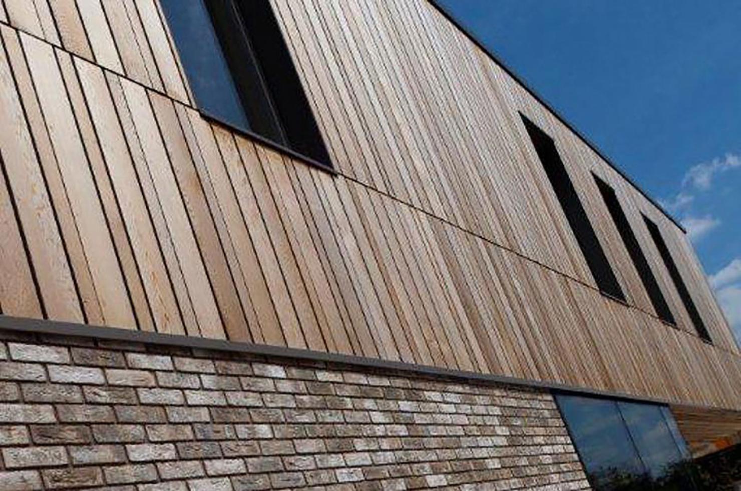 Bronsgroen application 11