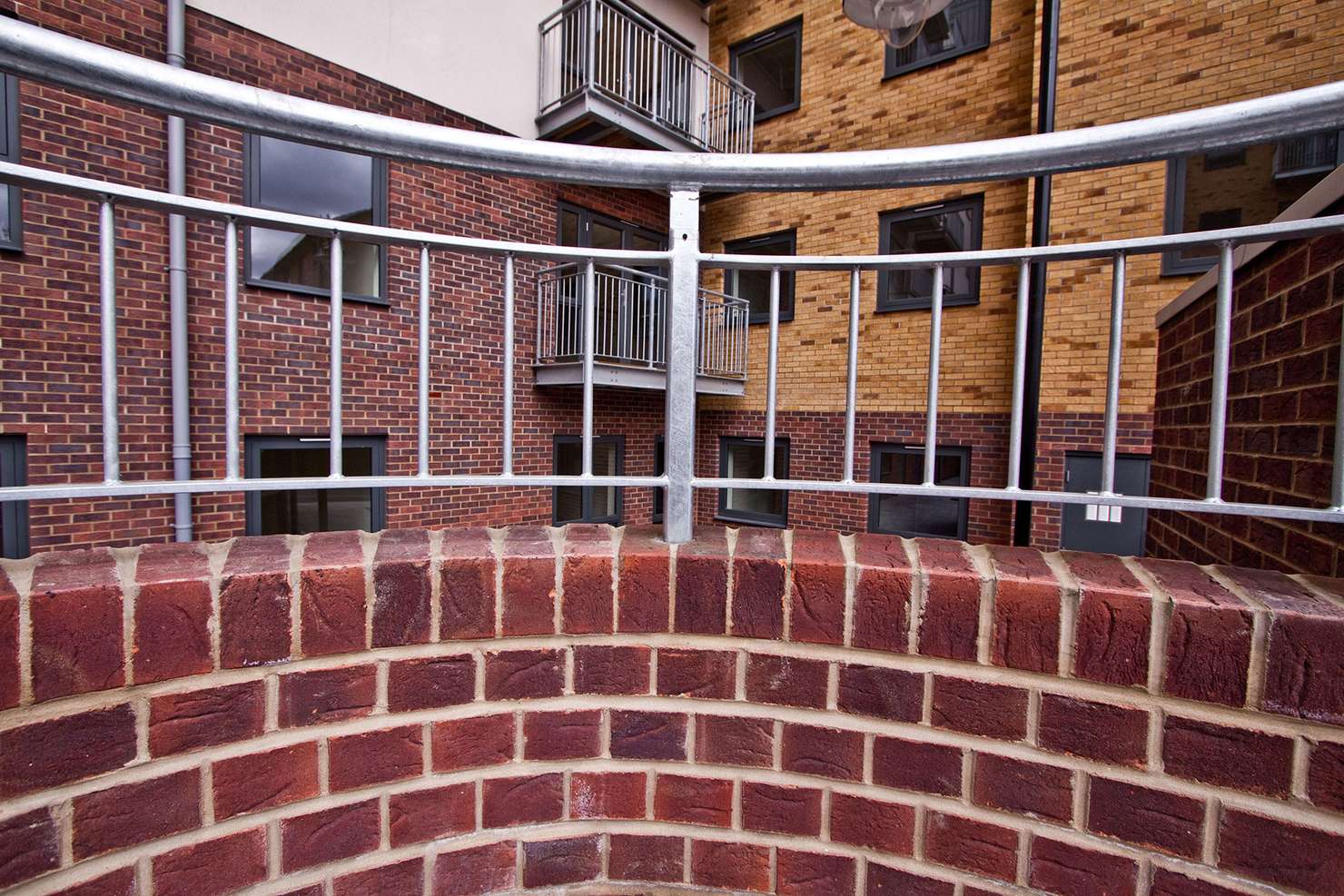 Village Russet Red Mixture application 2